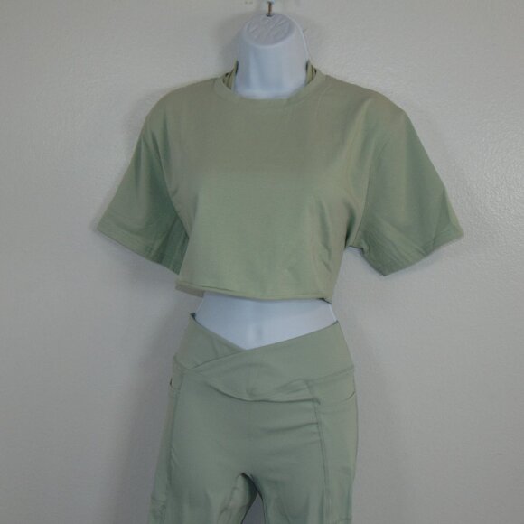 Sage Green High-Waist Leggings – Size Medium & Large (New) - Picture 3 of 8